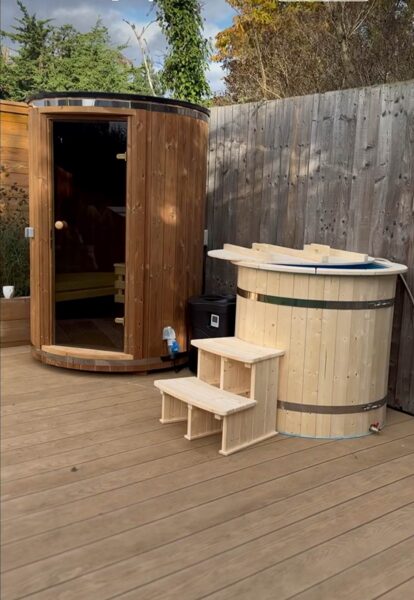 Vertical Sauna from Thermo wood 2.20 m Ø 1.48 m